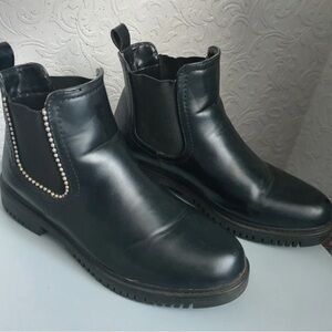 Elegant Black Studded Ankle Boots